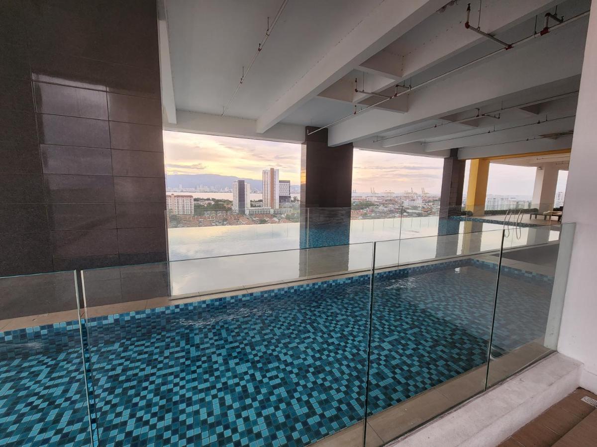 Praicon Tower - Premium Suite Butterworth Dış mekan fotoğraf